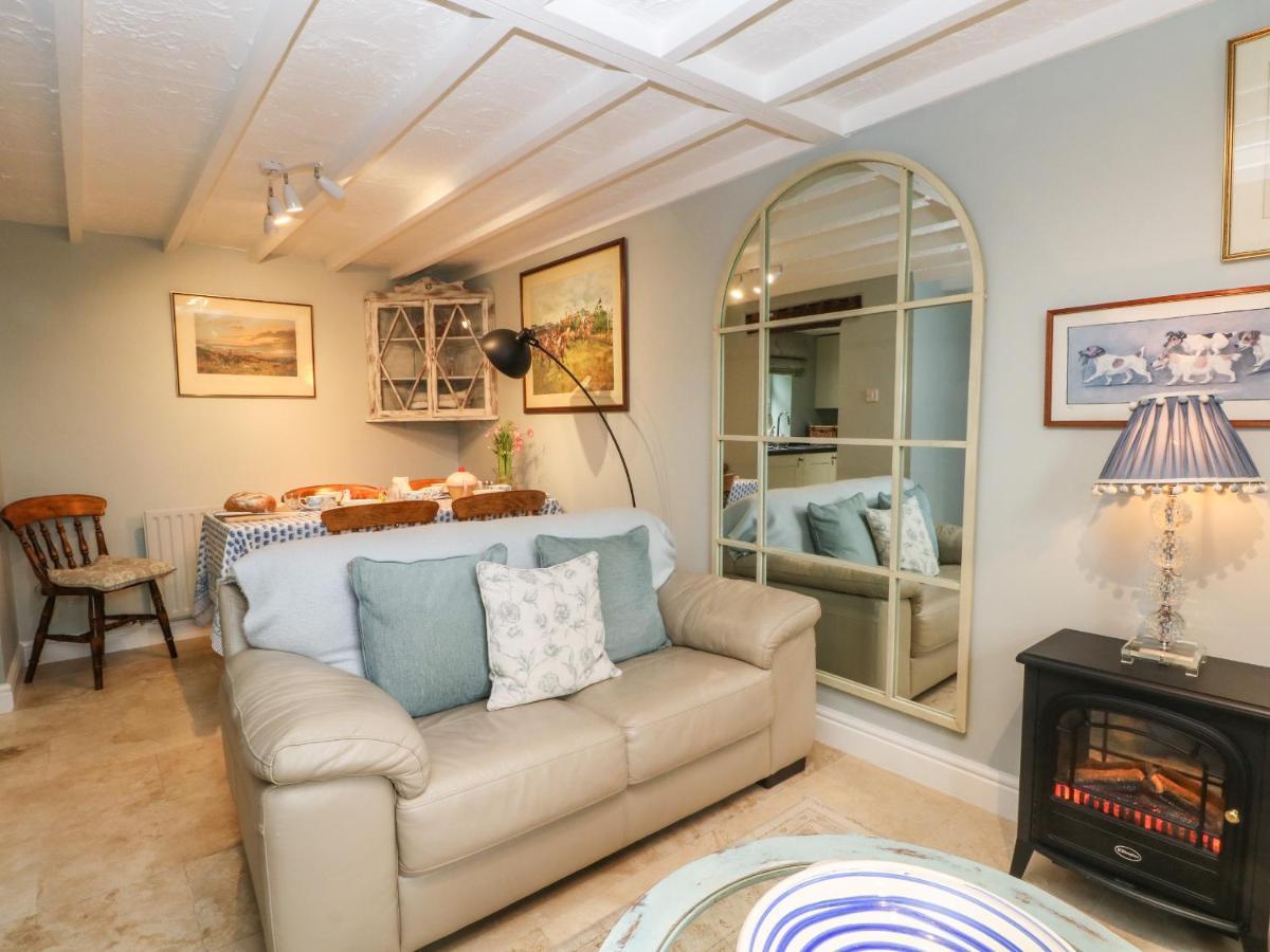 The Blue House Villa Malpas  Exterior photo